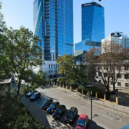 Nordic 2 Bedrooms And Ac, Center アパート